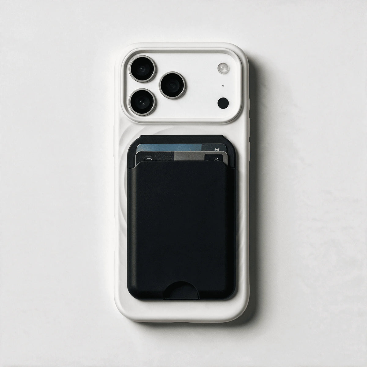 Slim MagSafe-Compatible iPhone Wallet Card Holder