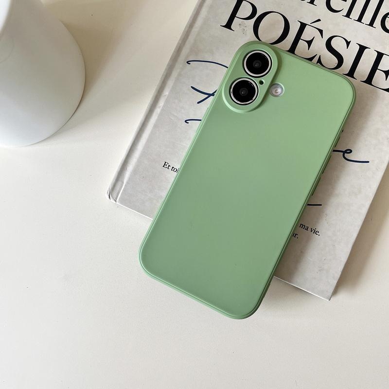 iPhone 16 Series Silicone Lens Protector Case